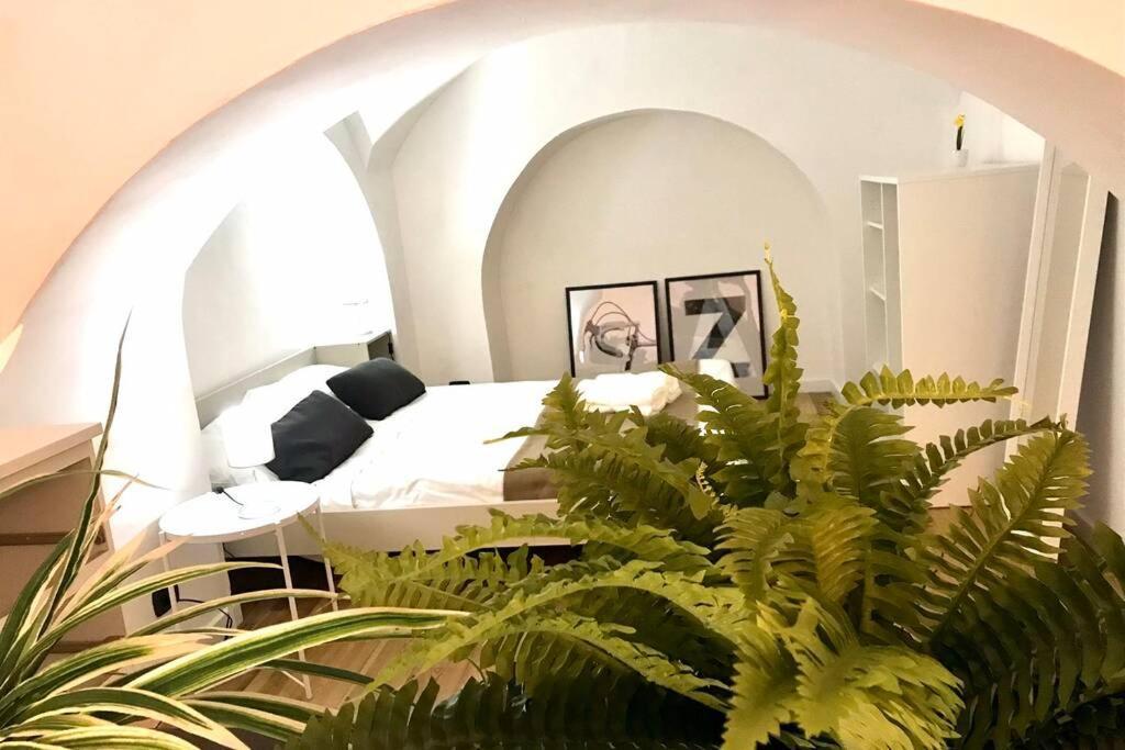 Oli'S Charming House Villa Catania Esterno foto