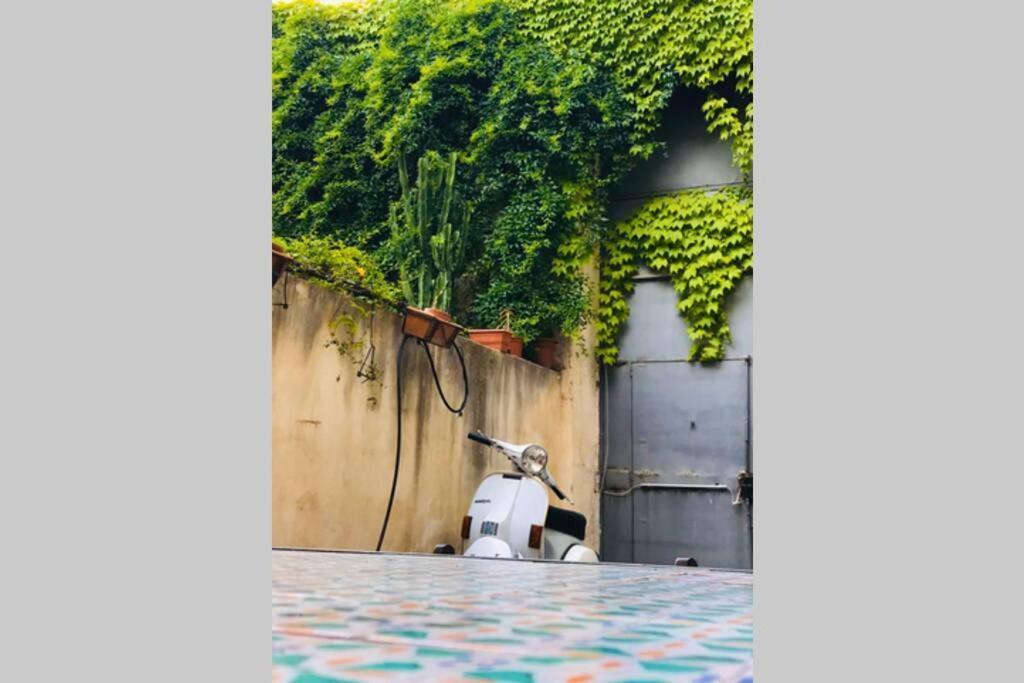 Oli'S Charming House Villa Catania Esterno foto